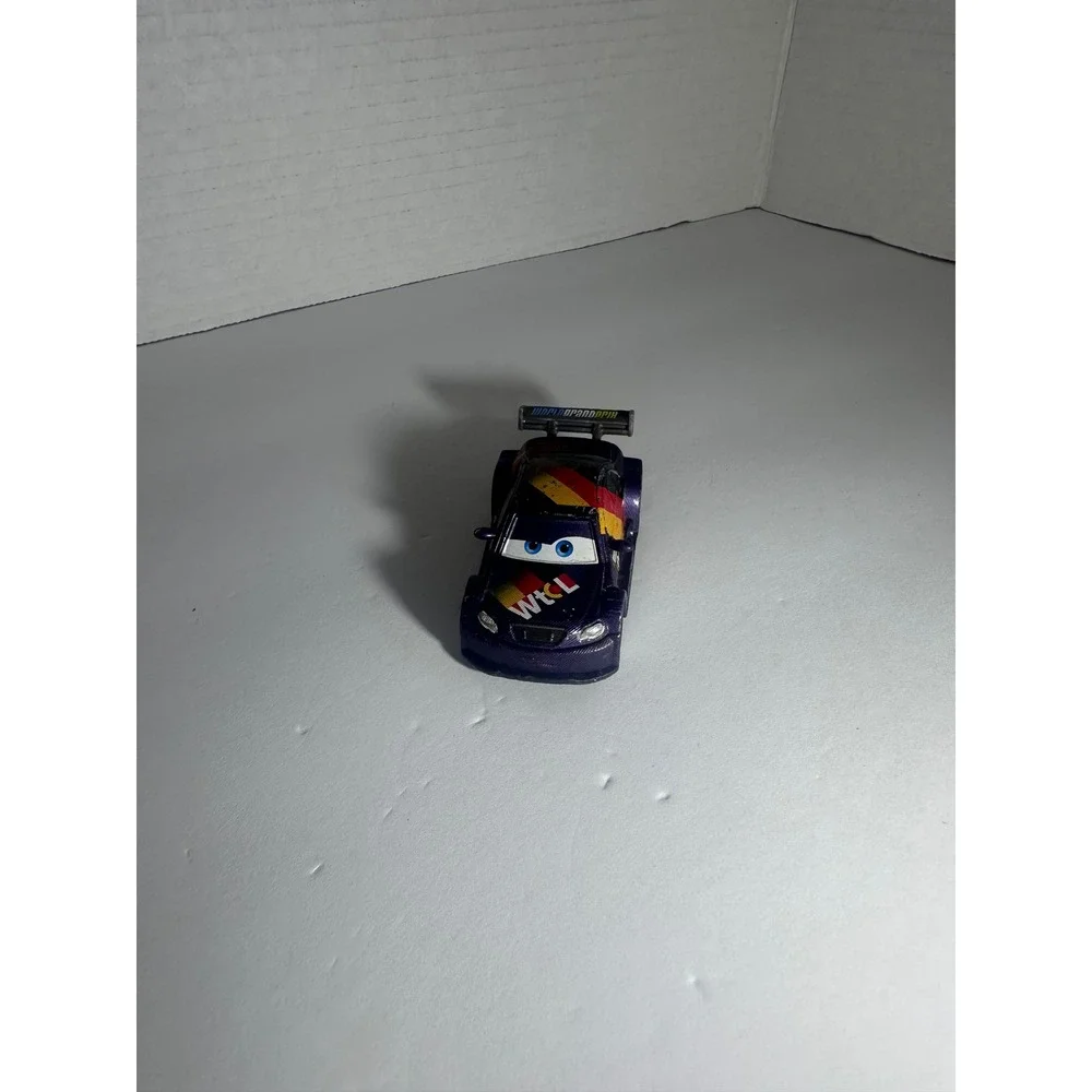 Disney Pixar Cars Max Schnell World Grand Prix Mattel Diecast Purple Car